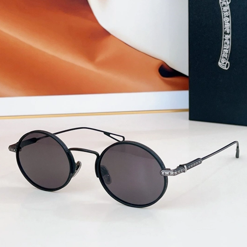 Vibrant Chrxmx Hxxrts Sunglasses 251326