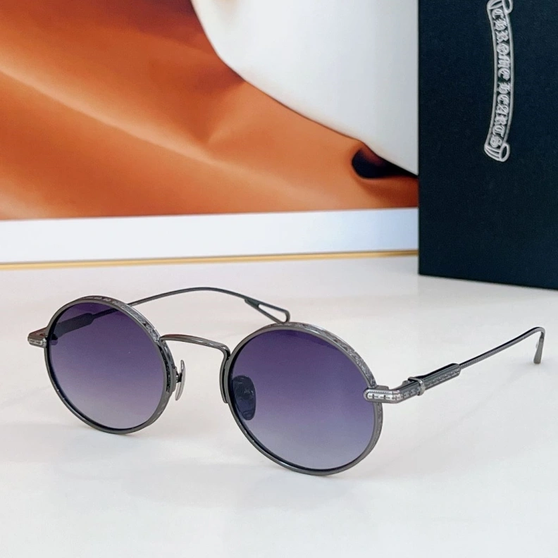 Vibrant Chrxmx Hxxrts Sunglasses 251326