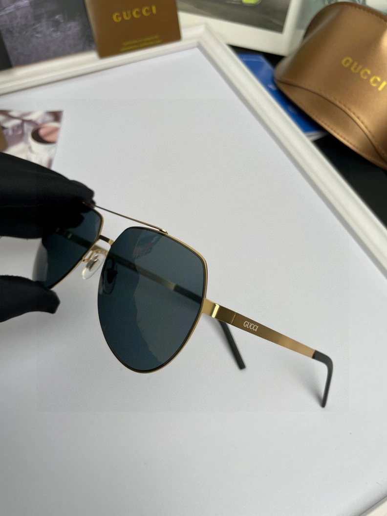 Gxccx Sunglasses Practical 252378