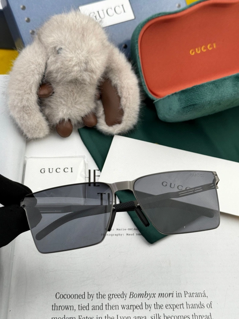 Compact Gxccx Sunglasses 252371