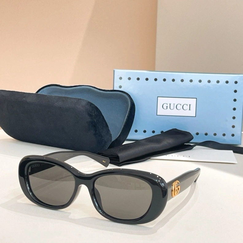 Gxccx Sunglasses Practical 252361