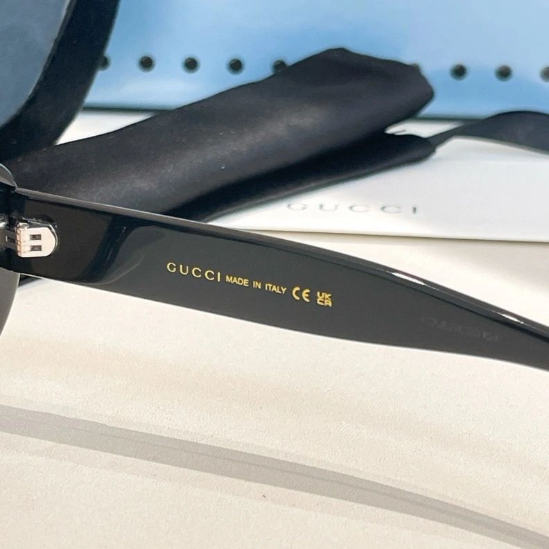 Gxccx Sunglasses Practical 252361