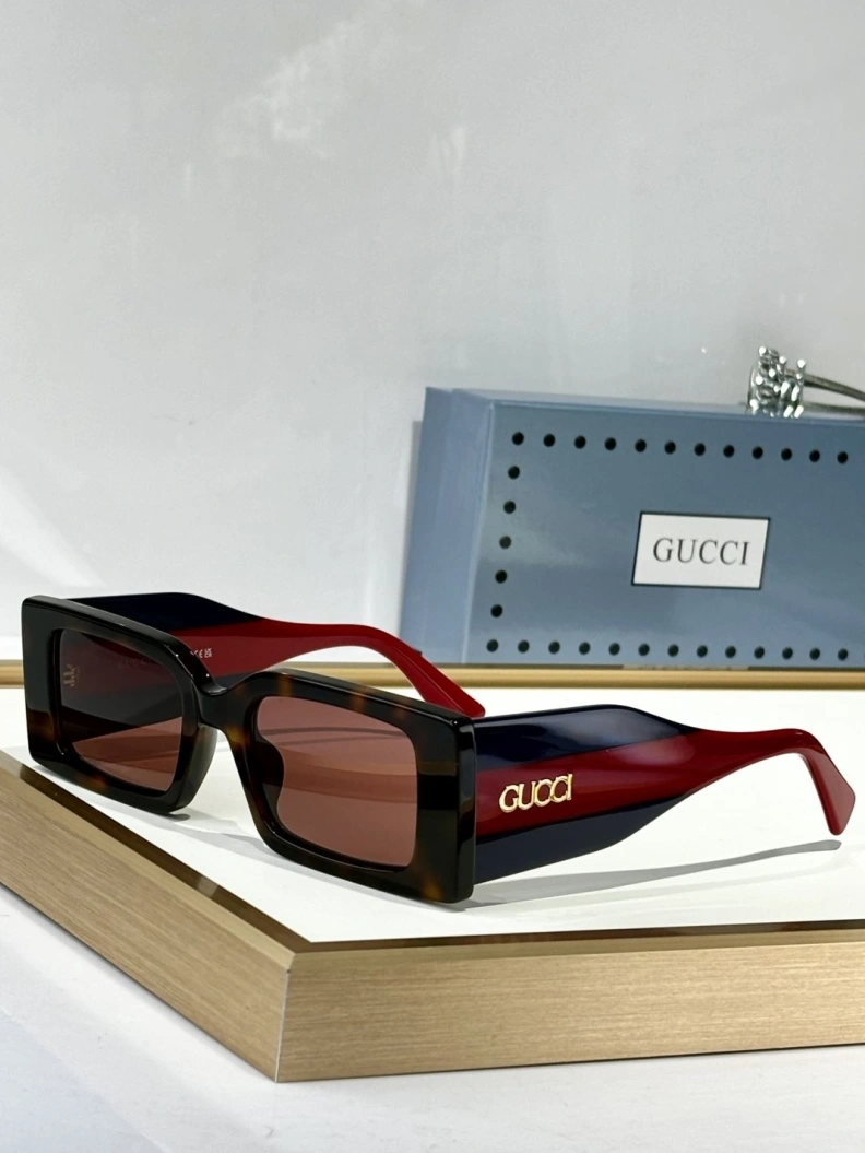 Resilient Gxccx Sunglasses 252375