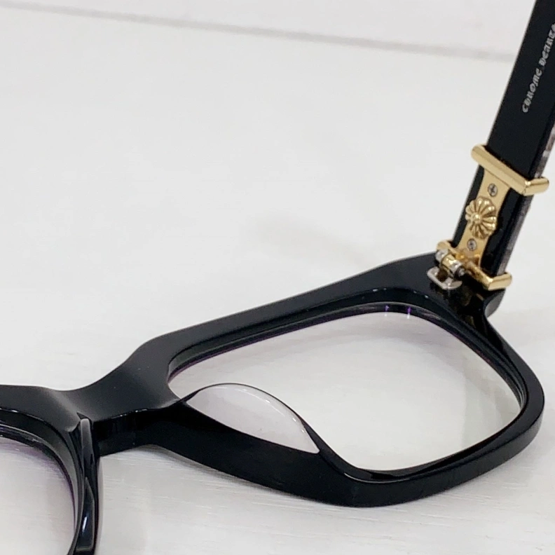 EyeCatching Chrxmx Hxxrts Sunglasses 251320