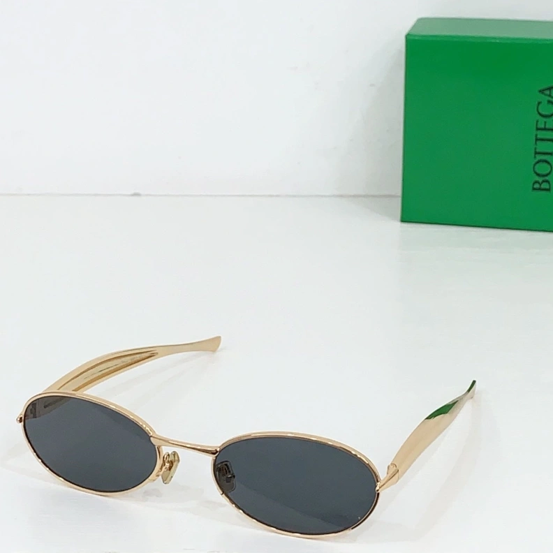 WellDesigned Bxttxga Vxnxta Sunglasses 250156
