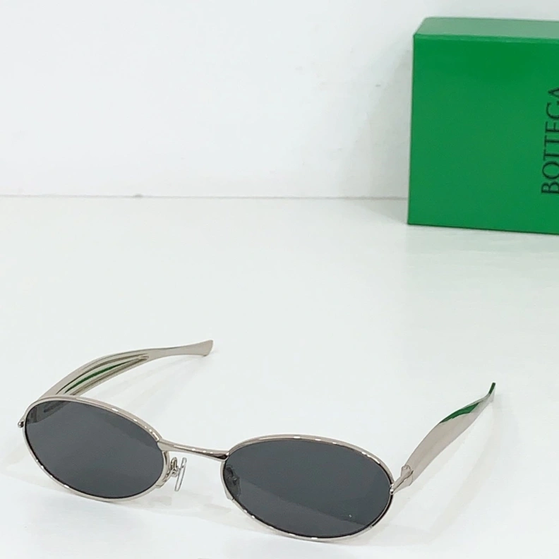 WellDesigned Bxttxga Vxnxta Sunglasses 250156