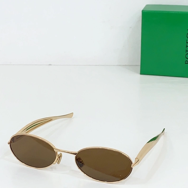 WellDesigned Bxttxga Vxnxta Sunglasses 250156