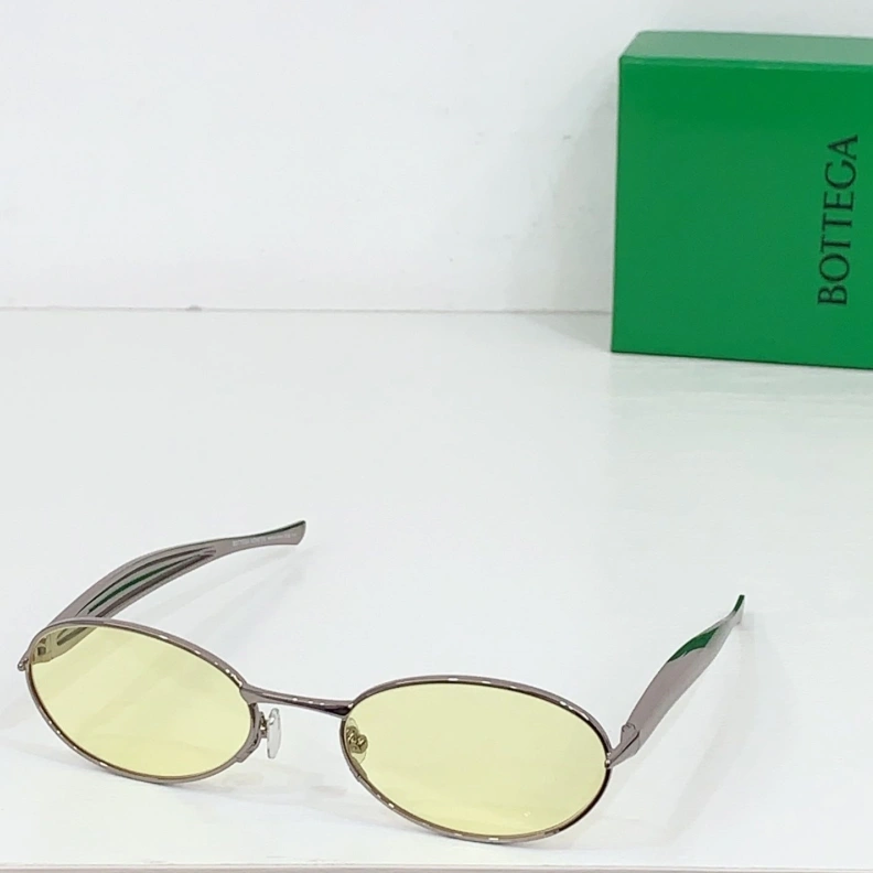 WellDesigned Bxttxga Vxnxta Sunglasses 250156