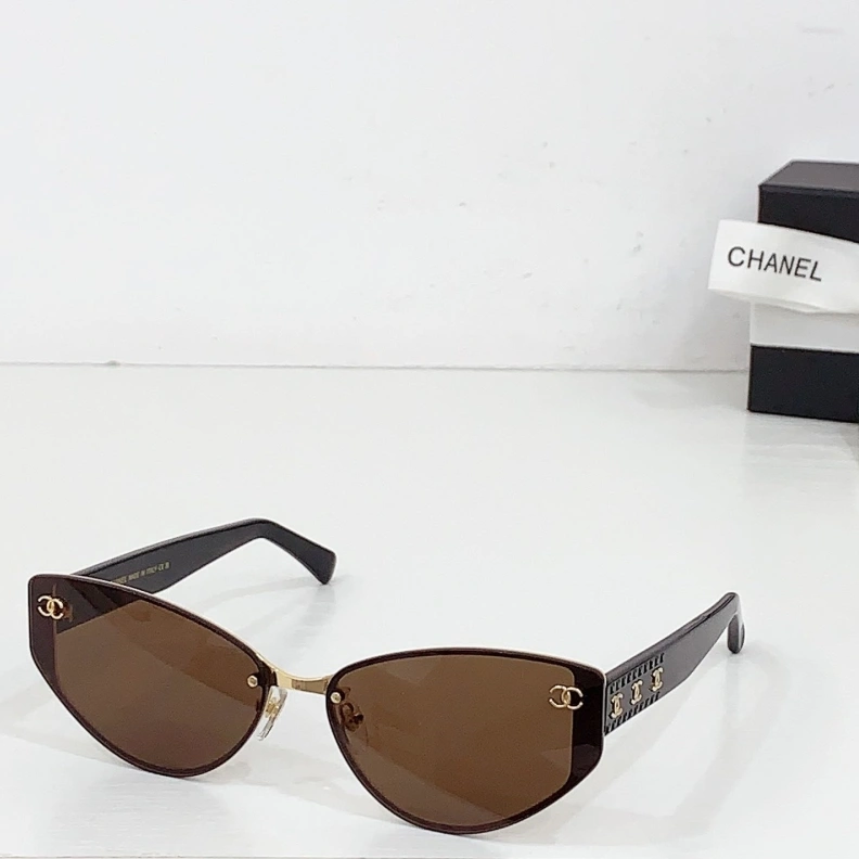 Trendsetting Chxnxl Sunglasses 251108