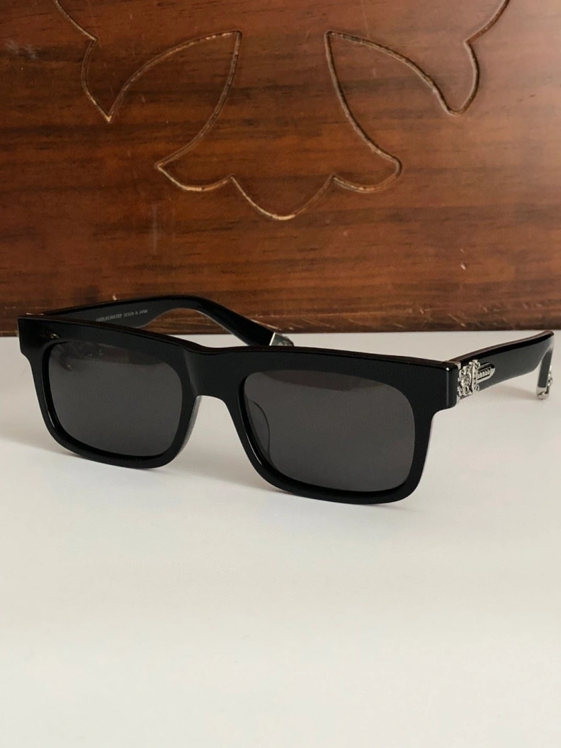 Chrxmx Hxxrts Sunglasses WellDesigned 251319