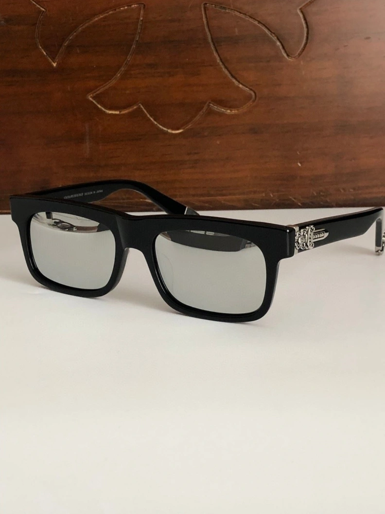 Chrxmx Hxxrts Sunglasses WellDesigned 251319