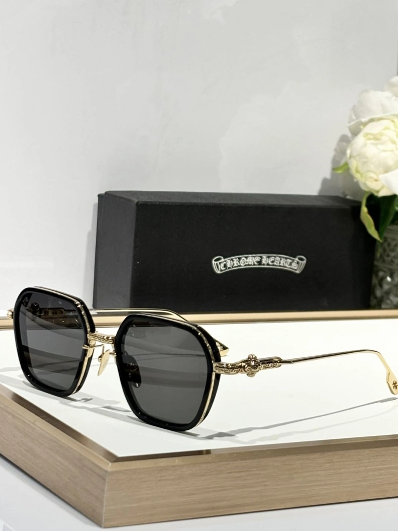 TopPick Chrxmx Hxxrts Sunglasses 251317