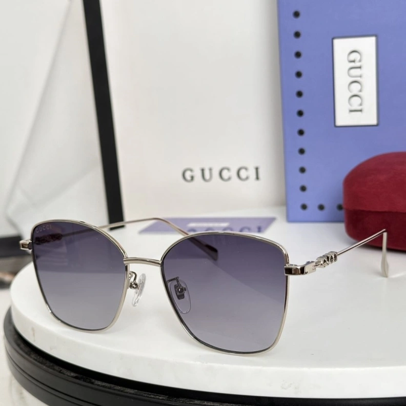 Gxccx Sunglasses Vibrant 252352
