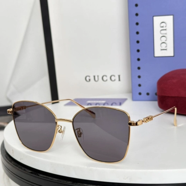 Gxccx Sunglasses Vibrant 252352