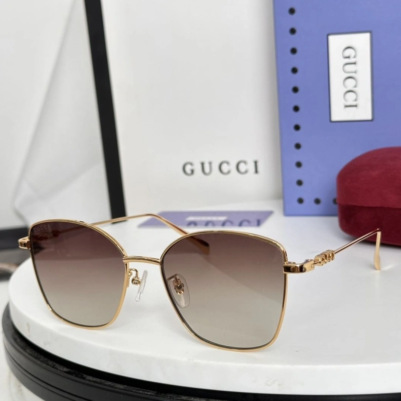 Gxccx Sunglasses Vibrant 252352
