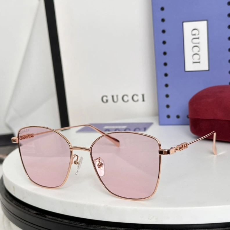 Gxccx Sunglasses Vibrant 252352
