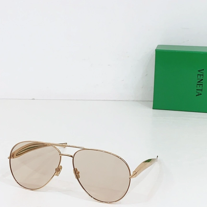 Efficient Bxttxga Vxnxta Sunglasses 250143