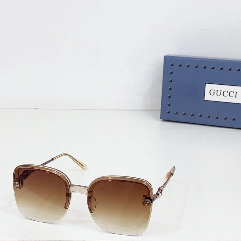 Gxccx Sunglasses UrbanStyle 252339