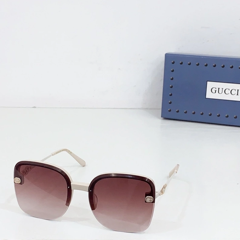 Gxccx Sunglasses UrbanStyle 252339