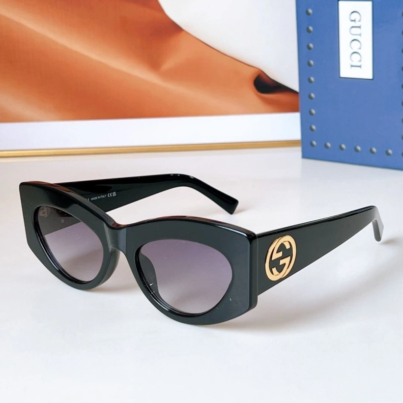 Trendy Gxccx Sunglasses 252335