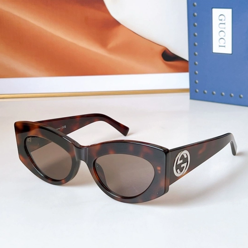Trendy Gxccx Sunglasses 252335