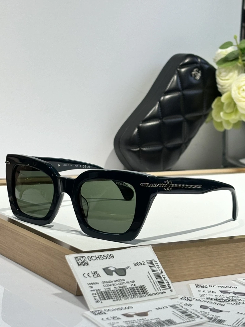 Othxr Sunglasses Bold 254516