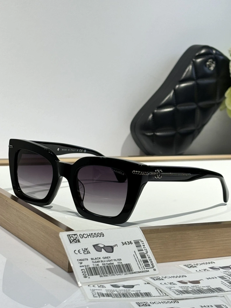 Othxr Sunglasses Bold 254516