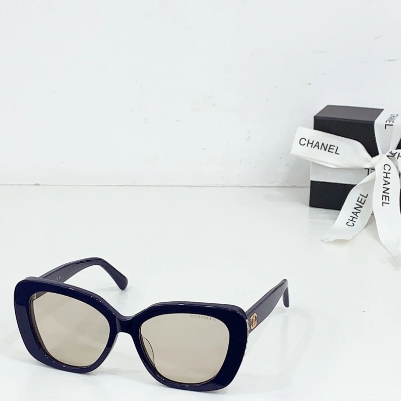 Vibrant Chxnxl Sunglasses 251084