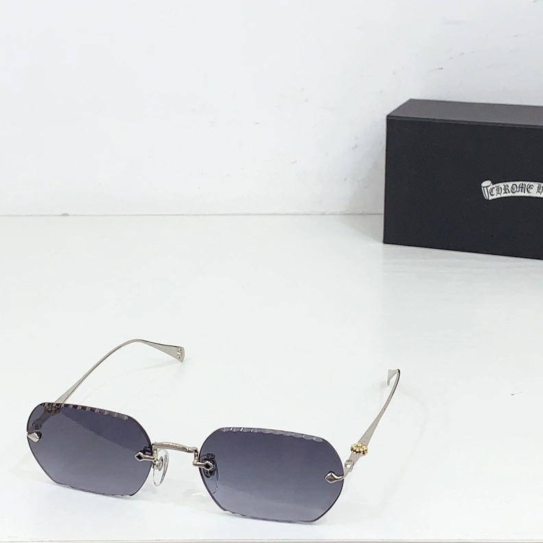 Reliable Chrxmx Hxxrts Sunglasses 251289