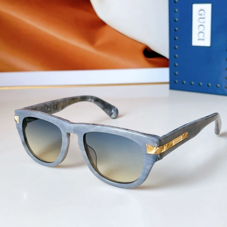 Gxccx Sunglasses Bold 252331