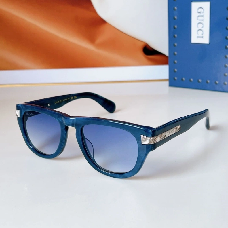 Gxccx Sunglasses Bold 252331