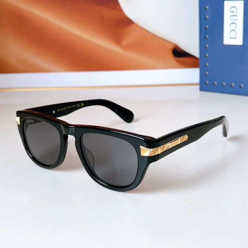 Gxccx Sunglasses Bold 252331
