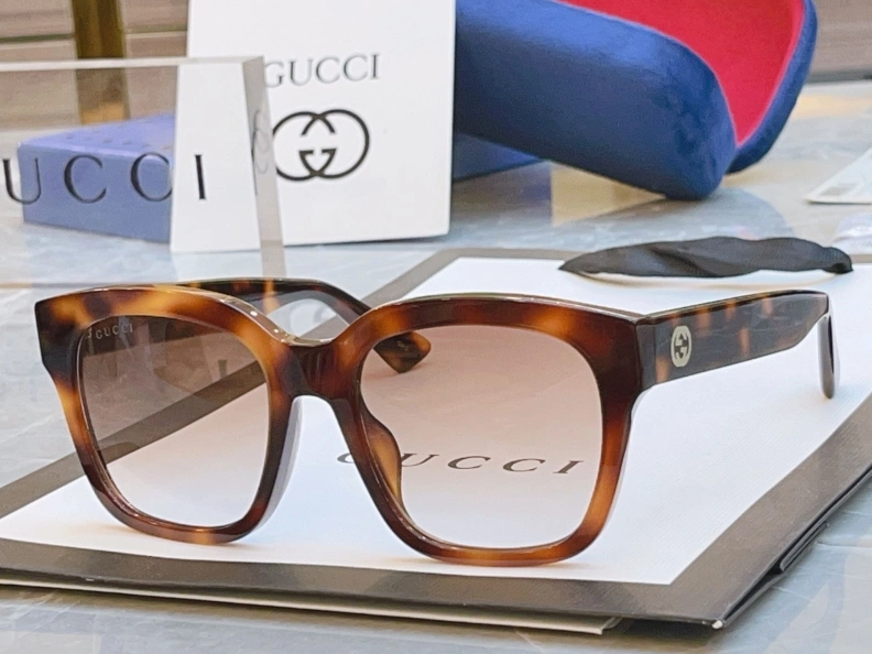 Cozy Gxccx Sunglasses 252326