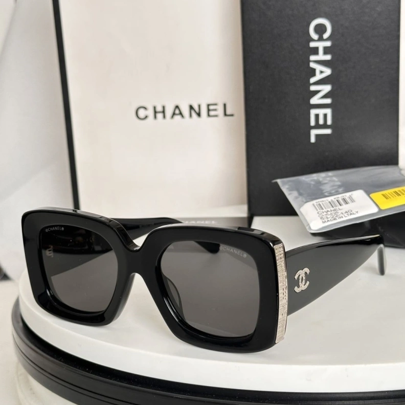 Cozy Chxnxl Sunglasses 251076