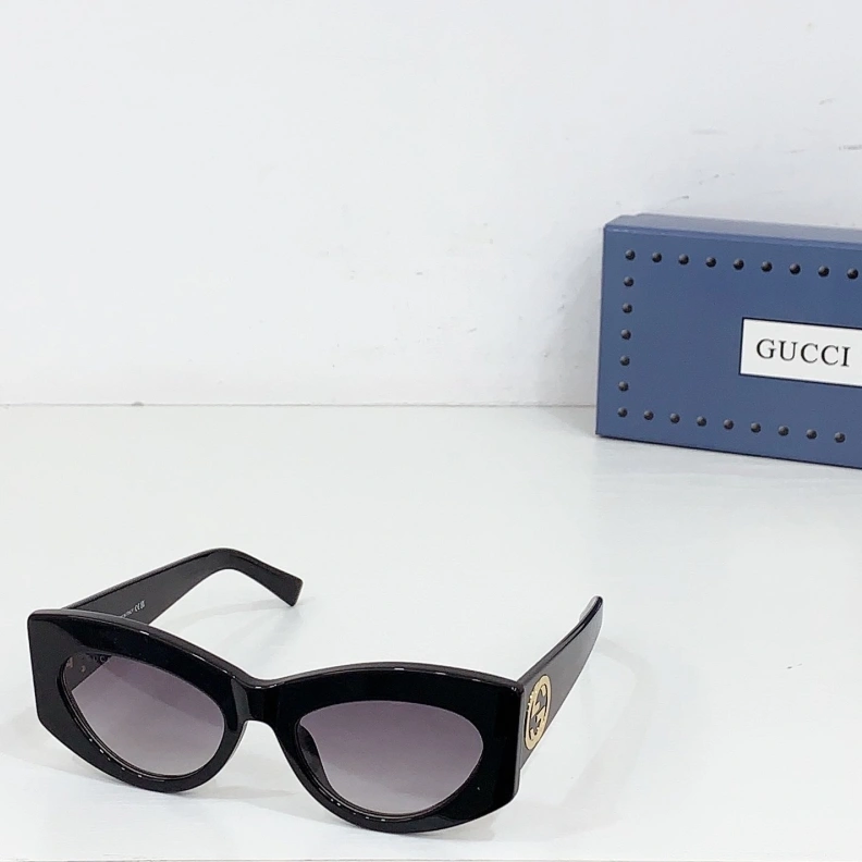 Reliable Gxccx Sunglasses 252316