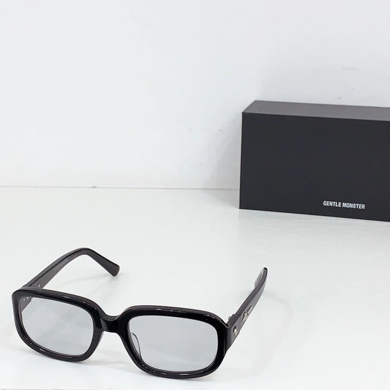Minimalist Othxr Sunglasses 254502