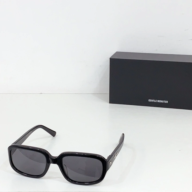 Minimalist Othxr Sunglasses 254502