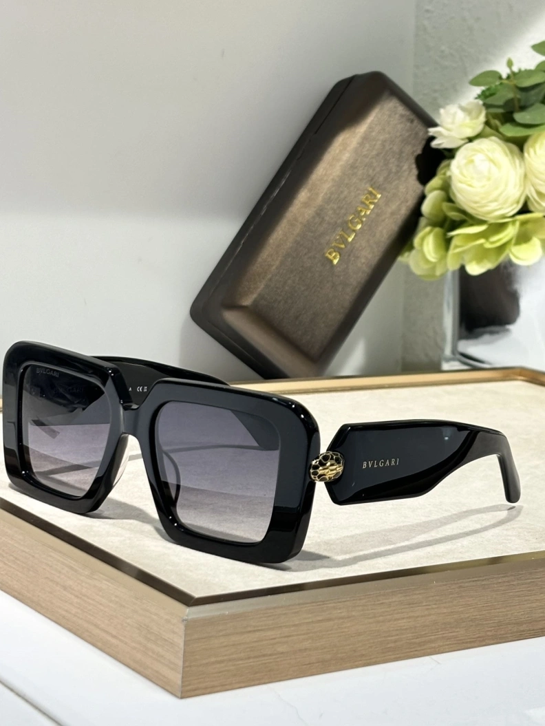Vibrant Bxttxga Vxnxta Sunglasses 250126