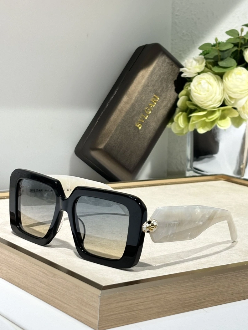Vibrant Bxttxga Vxnxta Sunglasses 250126
