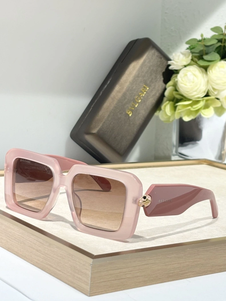 Vibrant Bxttxga Vxnxta Sunglasses 250126