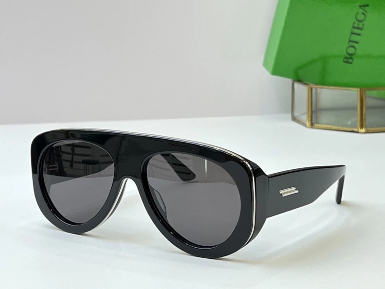 Bxttxga Vxnxta Sunglasses Elegant 250131