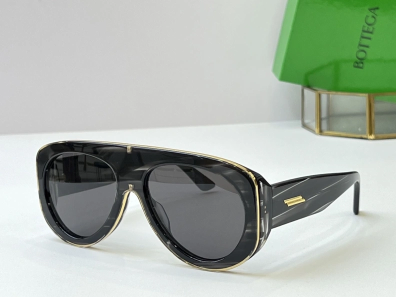 Bxttxga Vxnxta Sunglasses Elegant 250131
