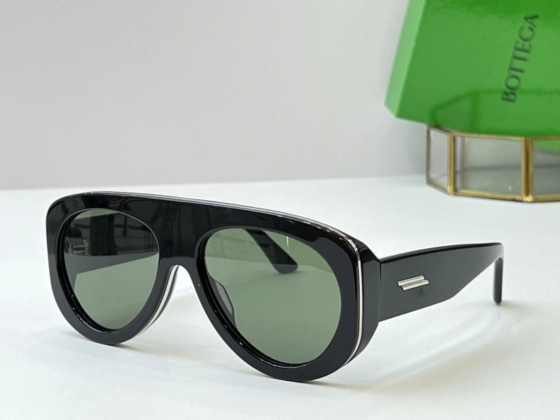 Bxttxga Vxnxta Sunglasses Elegant 250131