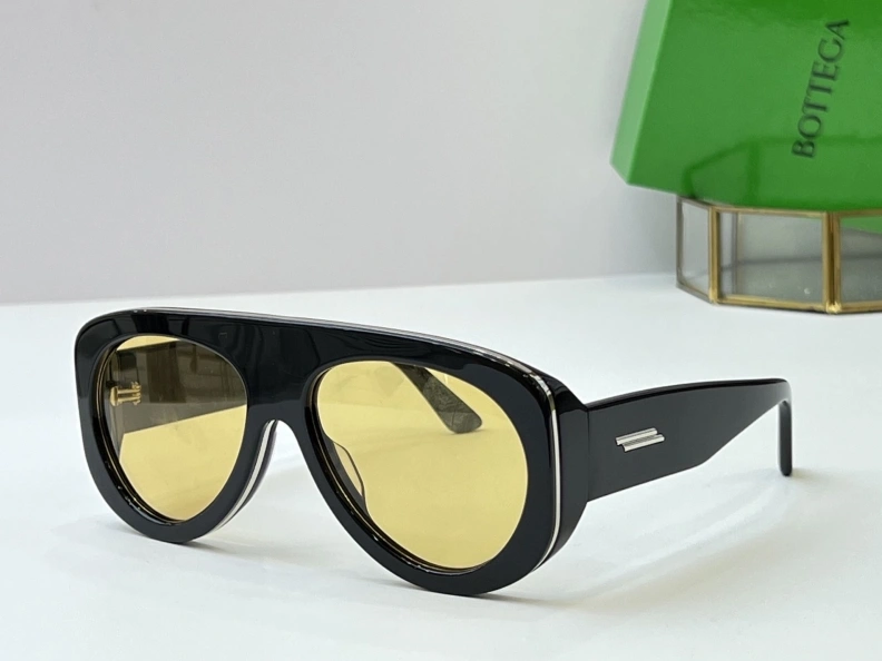 Bxttxga Vxnxta Sunglasses Elegant 250131