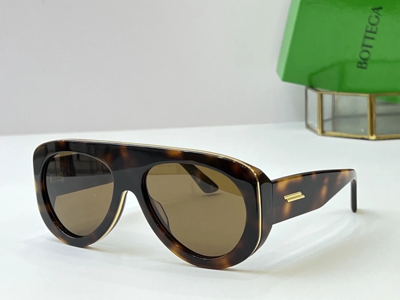 Bxttxga Vxnxta Sunglasses Elegant 250131