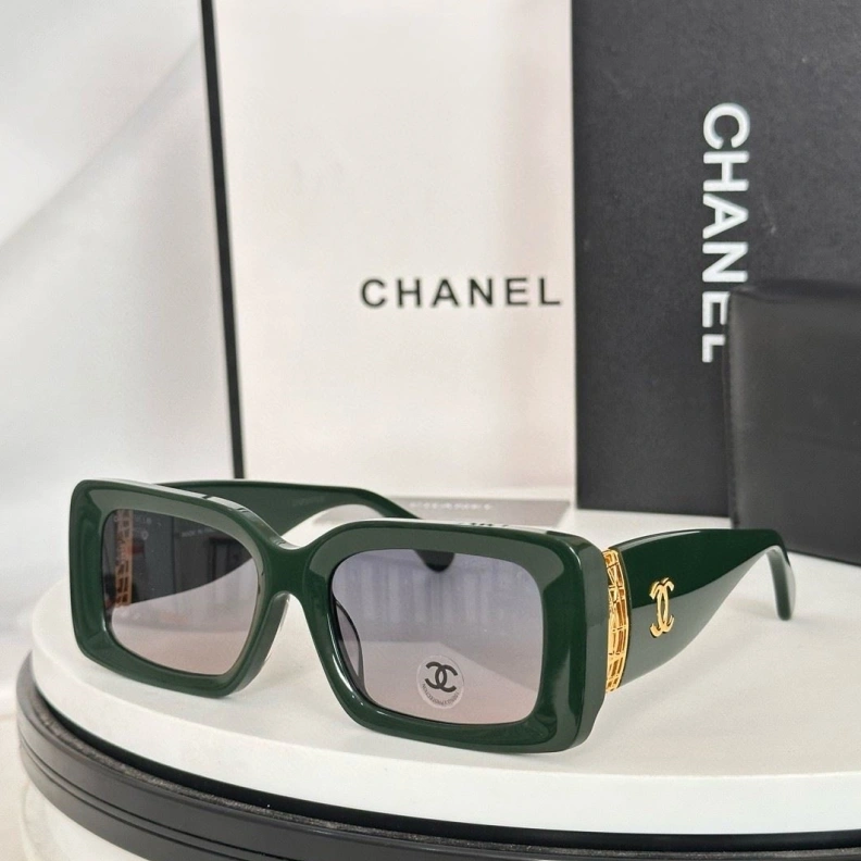 Sophisticated Chxnxl Sunglasses 251045