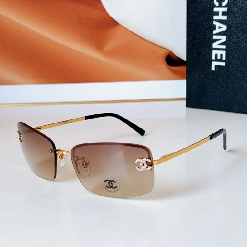 Bright Chxnxl Sunglasses 251042