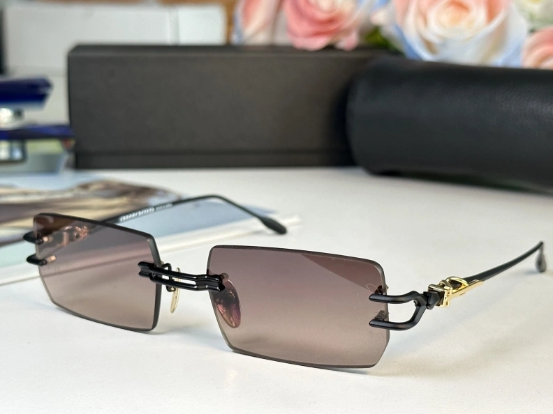 Flexible Chrxmx Hxxrts Sunglasses 251294
