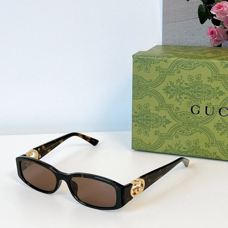 Gxccx Sunglasses Practical 252289