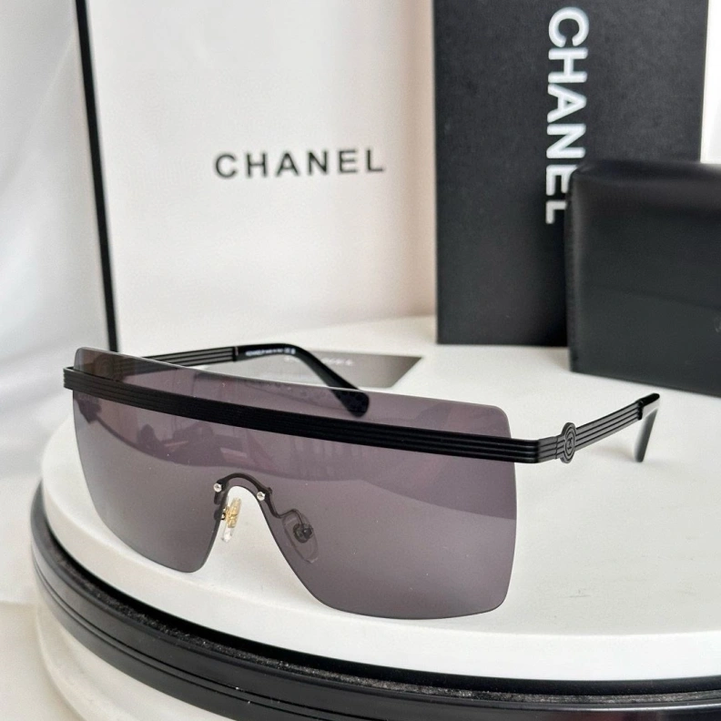 Vibrant Chxnxl Sunglasses 251025